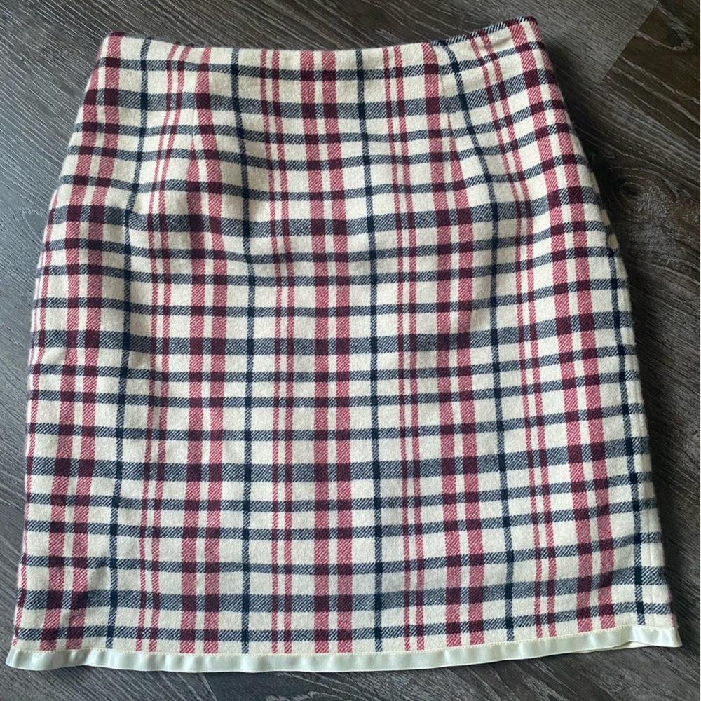 Ann Taylor Plaid Skirt in Red and Blue